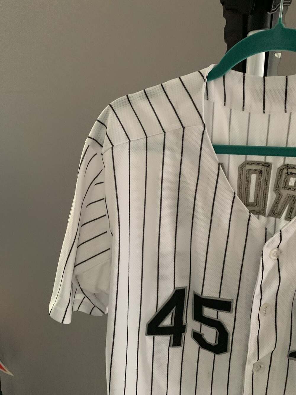 Majestic Chicago White Sox #45 Michael Jordan Pinstripe Baseball Jersey - Picture 6 of 8